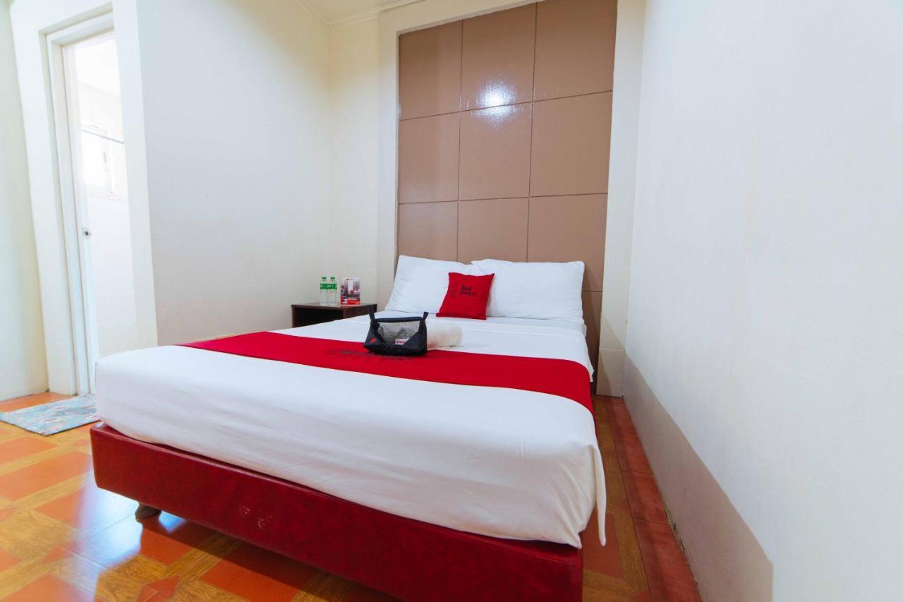 Reddoorz Near Walking Street Angeles City Eksteriør billede